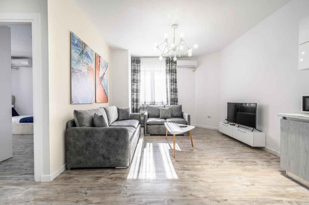 Miku Apartment-Modernly Designed Downtown טיראנה מראה חיצוני תמונה