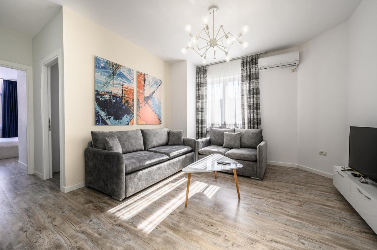 Miku Apartment-Modernly Designed Downtown טיראנה מראה חיצוני תמונה