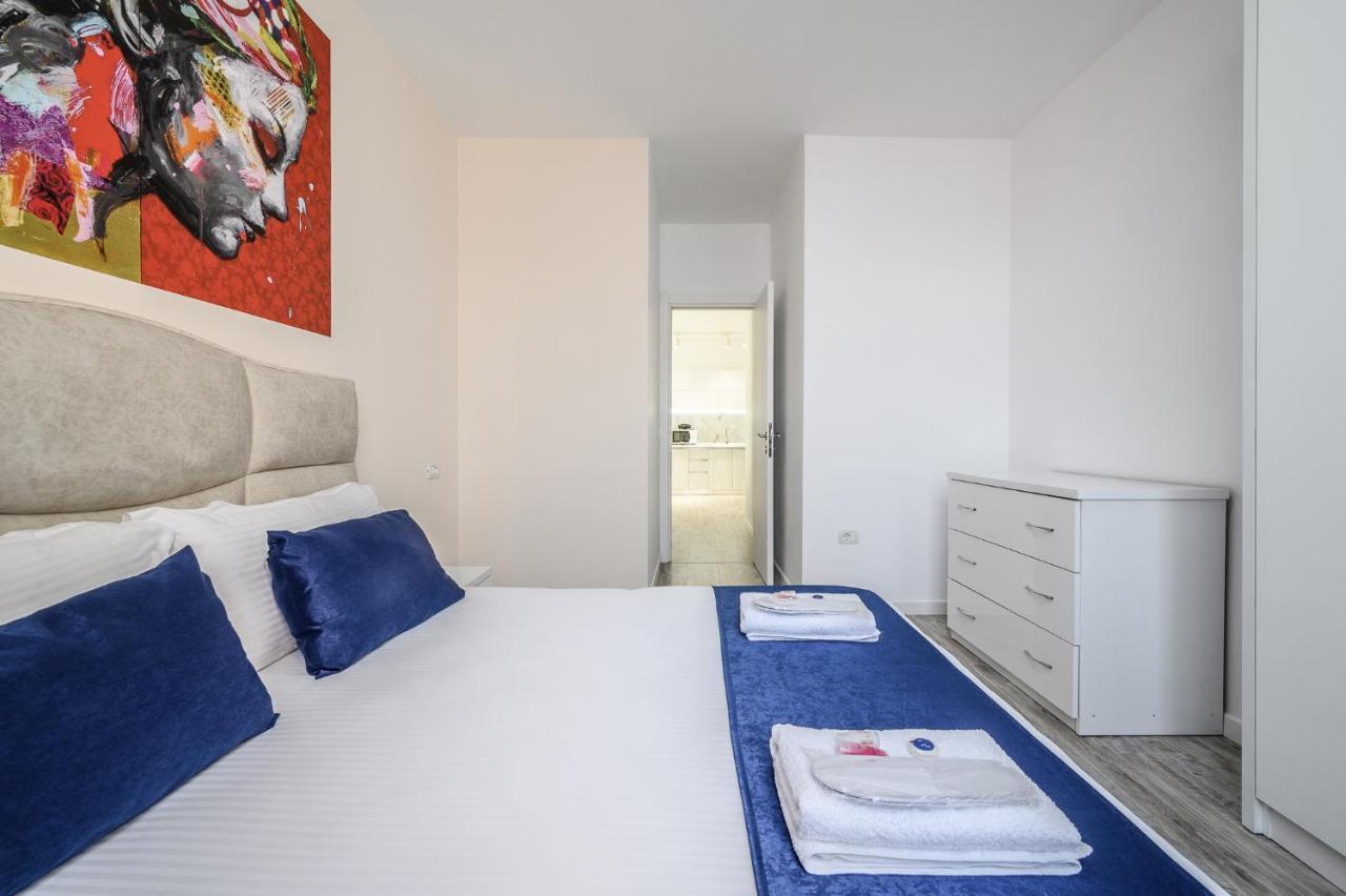 Miku Apartment-Modernly Designed Downtown טיראנה מראה חיצוני תמונה